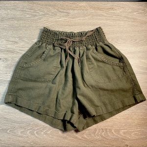 Forever 21 Olive Green Drawstring Shorts - Medium